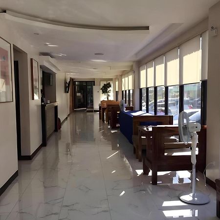 Oyo 195 Ranchotel - Binan Exteriér fotografie