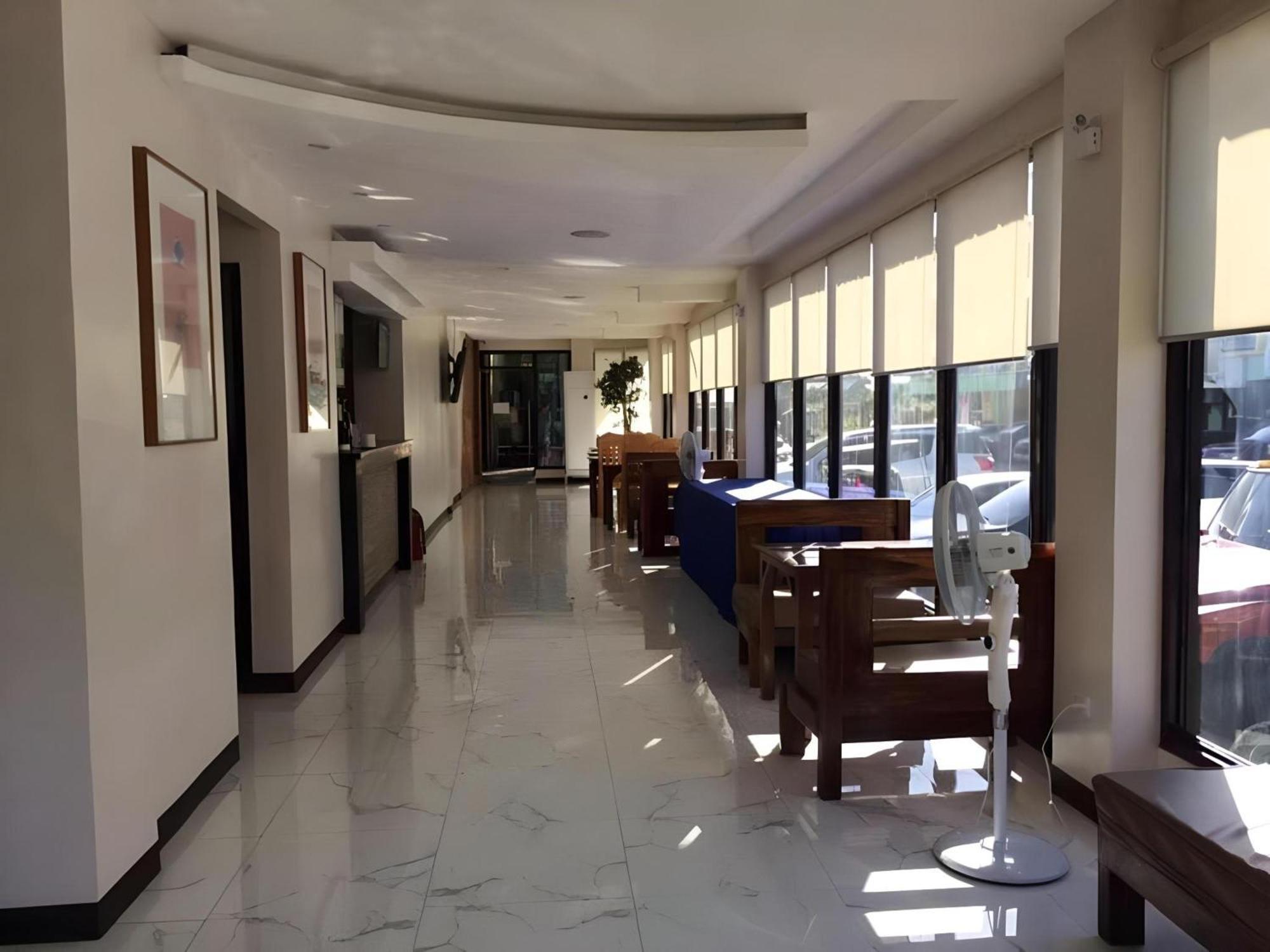 Oyo 195 Ranchotel - Binan Exteriér fotografie